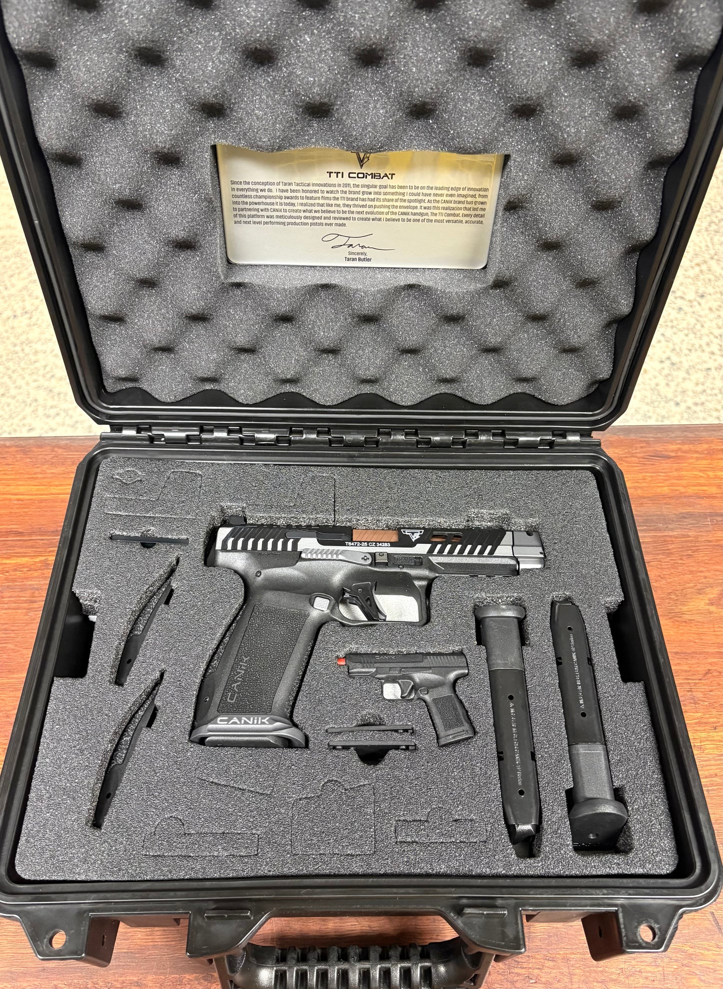 Canik TTI Combat 9mm Pistol - Smoke 10 RND With 3x Magazines